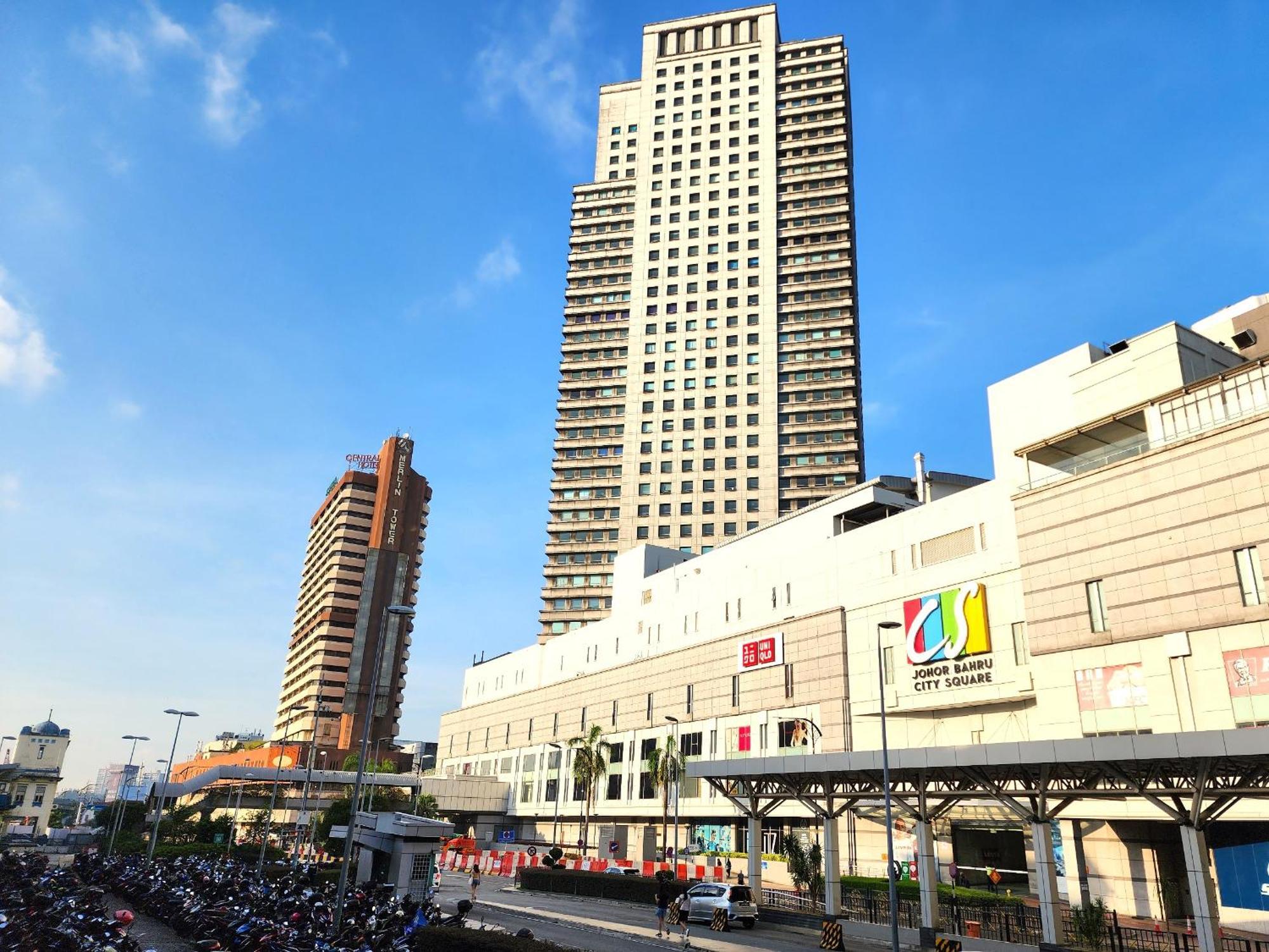 Loft Seaview Near Jb Ciq 6-7pax Apartment Johor Bahru